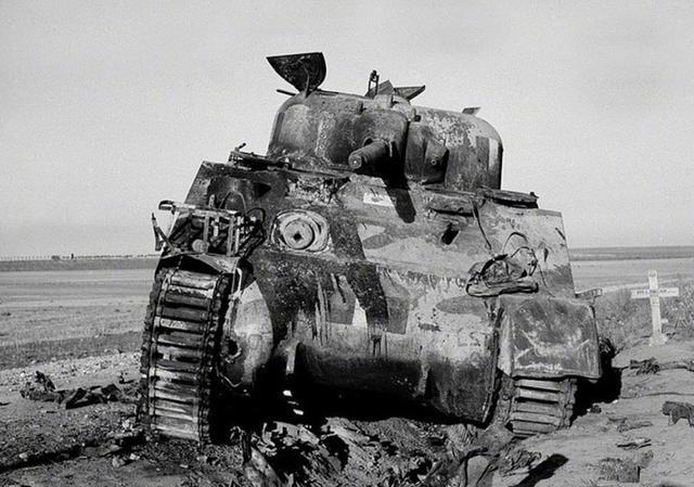 KU体育金太阳二战末期服役重型坦克差点不能入役的美军M26重型坦克(图1)